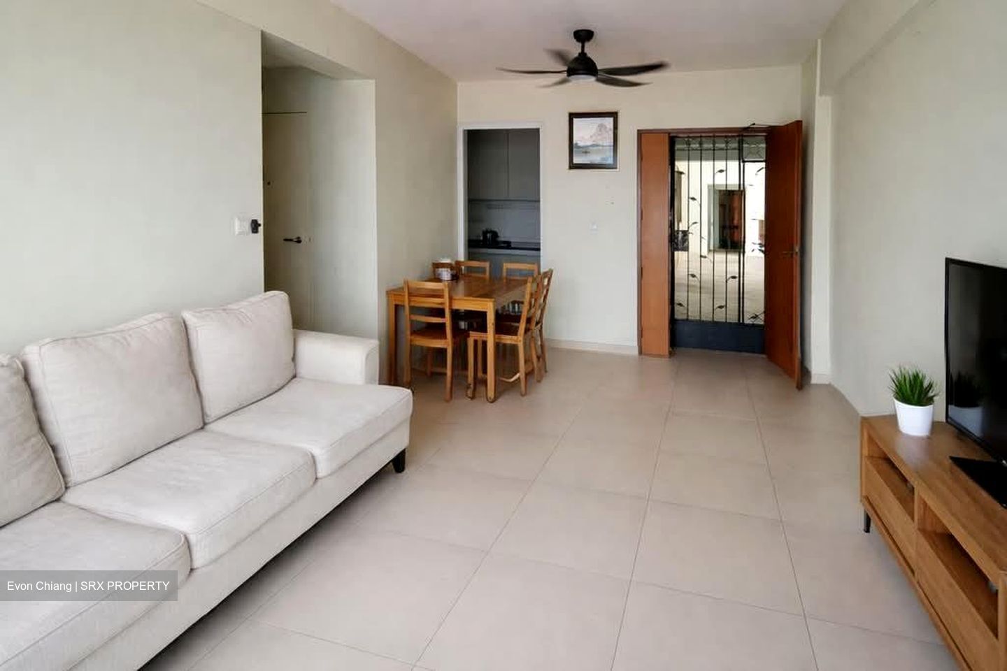 Blk 211C Compassvale Beacon (Sengkang), HDB 3 Rooms #540578041